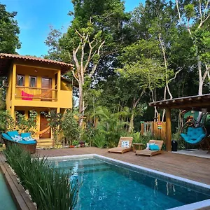 https://pousada-quintessencia.hotelsportoseguro.com